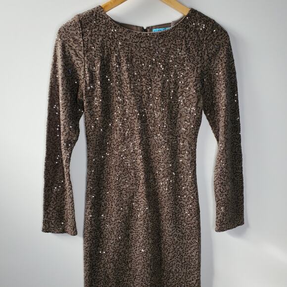 Alice + Olivia Nala Sequined Dress in Chocolate (Brown) Knee Length Classy - Picture 12 of 12